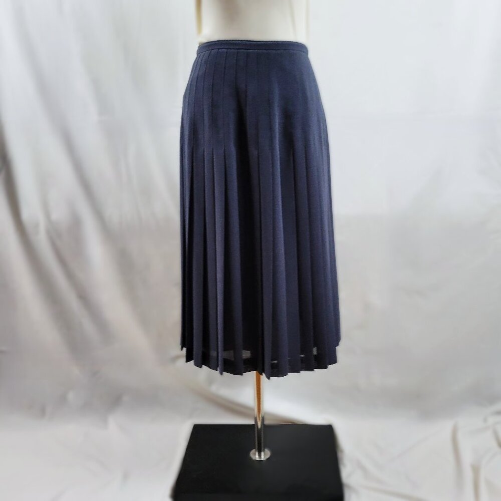Elie Tahari Gray Pleated Skirt - Size 6